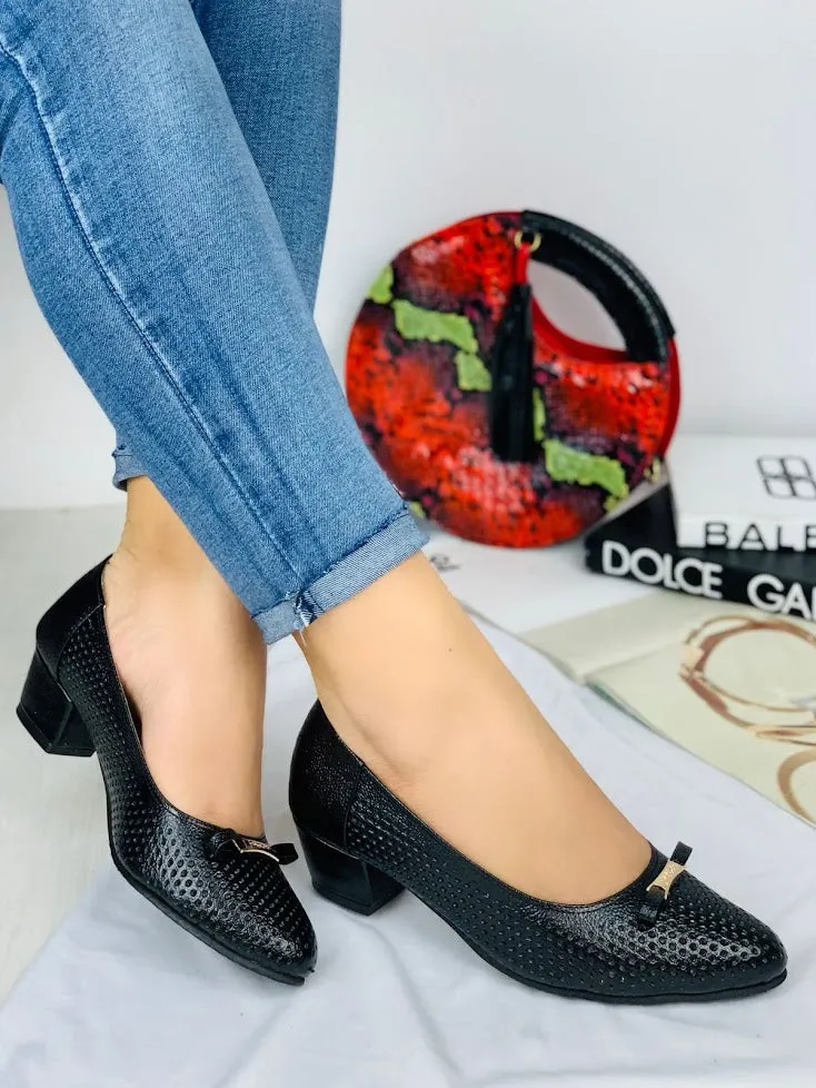 Black Faux Leather Slip-On Pumps Net Skin Pattern